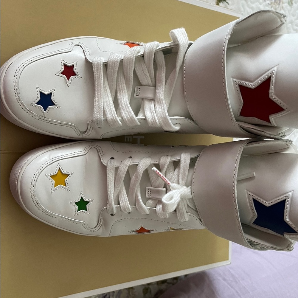 Height top shoes